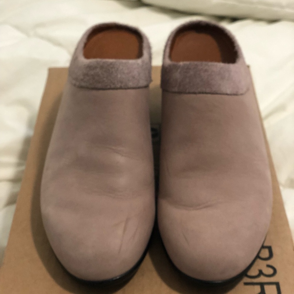 HOPP Brown Rose mules, size 9